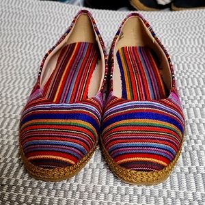 BRIGHT beautiful Beacon shoes 9.5